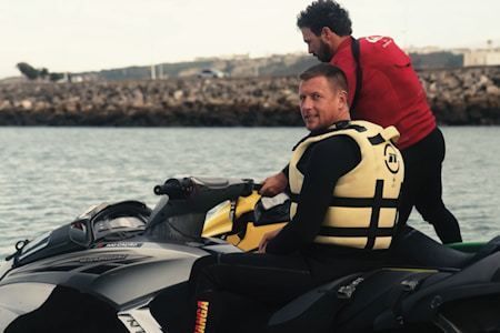 Surf na Nazaré: Uma Estreia Inesquecível